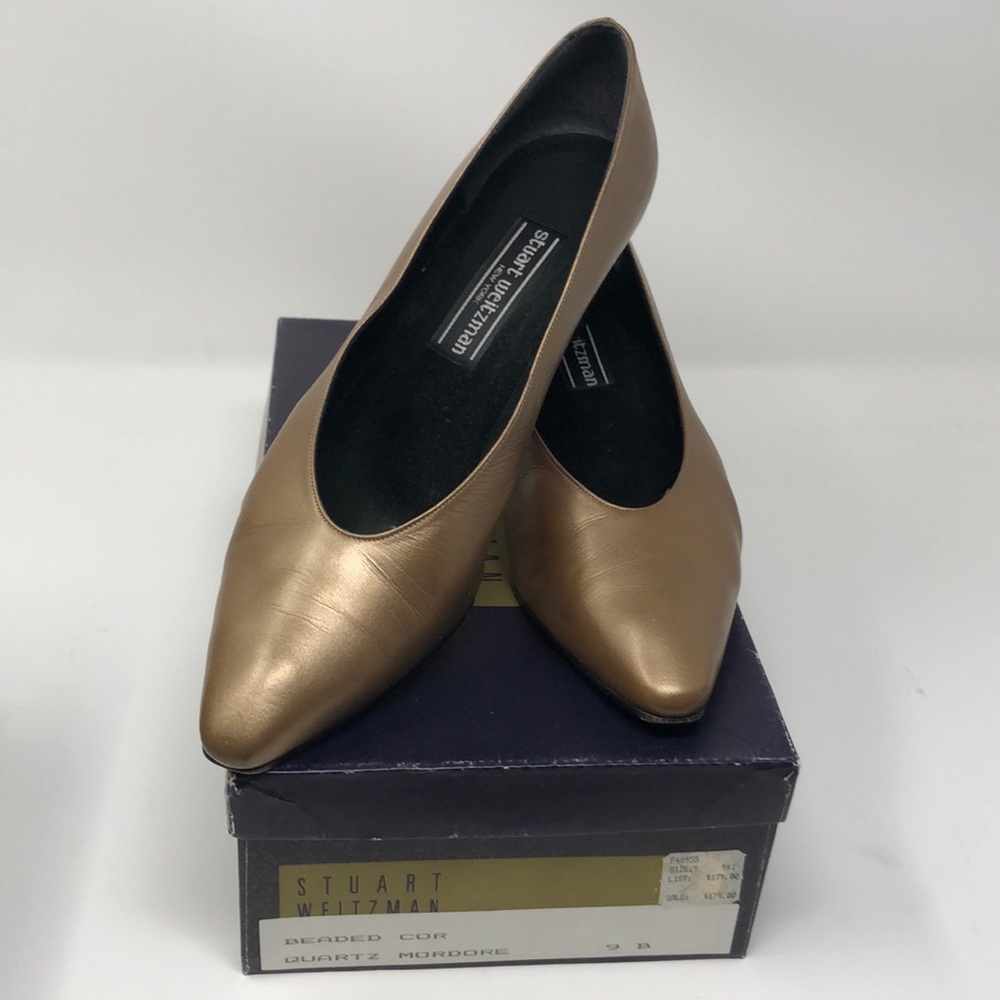 Stuart Weizmann Beaded Pumps Sz. 9